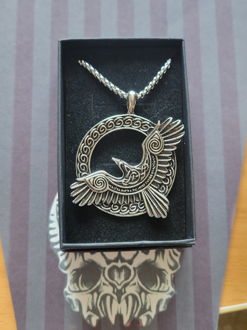💀NEW💀 Stainless Steel  Celtic Bird Pendant Necklace - Silver